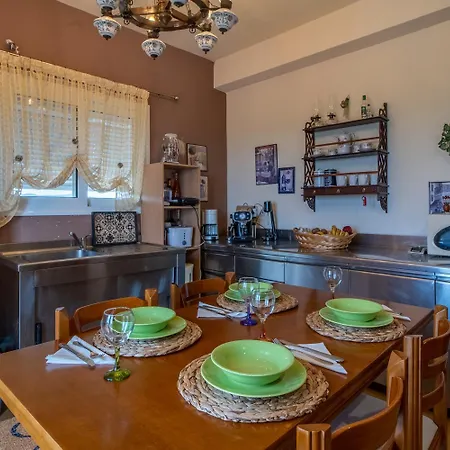 別荘 The Olympia Hillside