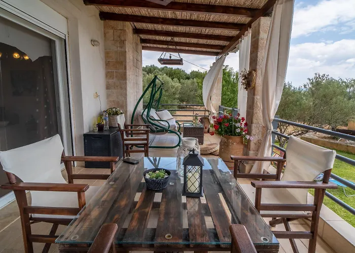 The Olympia Hillside * Archea Pissa